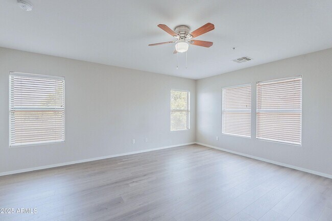 Building Photo - 6342 W Harwell Rd