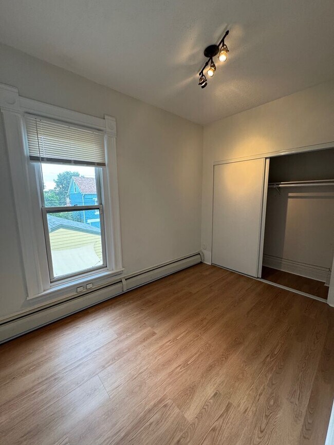 Building Photo - Embrace Timeless Charm with Modern Comfort