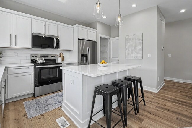 Building Photo - Luxury New Construction Townhome with Attached 2 Car Garage!