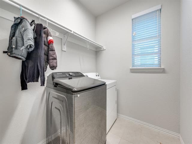 Building Photo - 2094 Creekbluff Cir