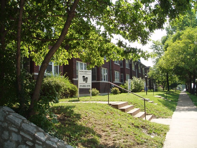 Primary Photo - DeMun Pointe