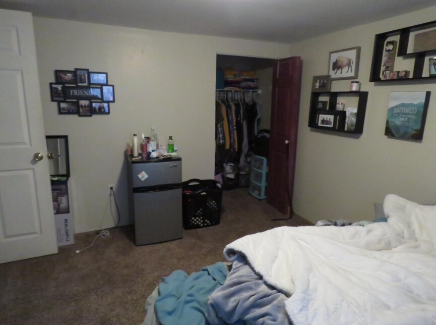 downstairs bedroom - 720 3rd St N