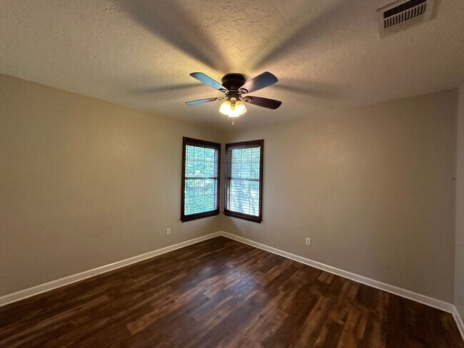 Building Photo - South Austin, Circle-C, Two Story - Available Now