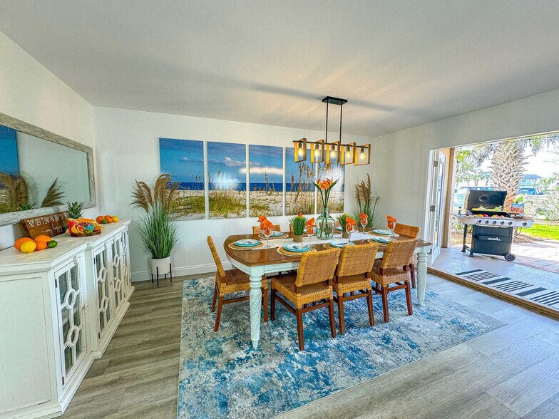 Building Photo - 930 Gulf Shore Dr