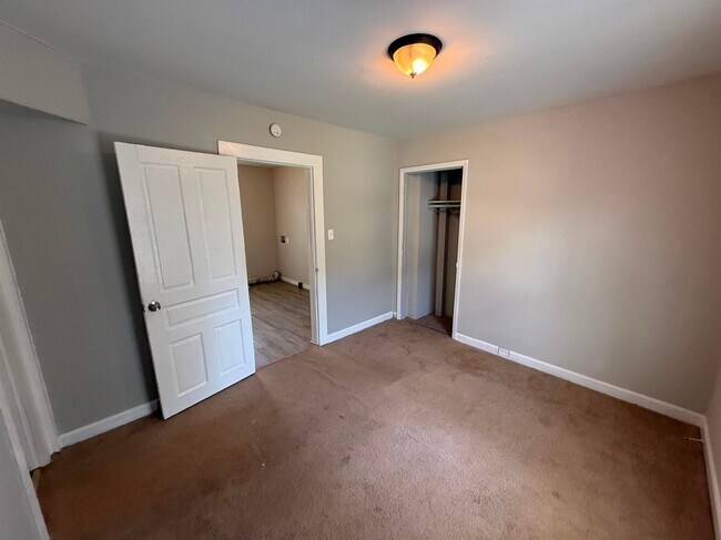 Building Photo - 1336 Caldwell St