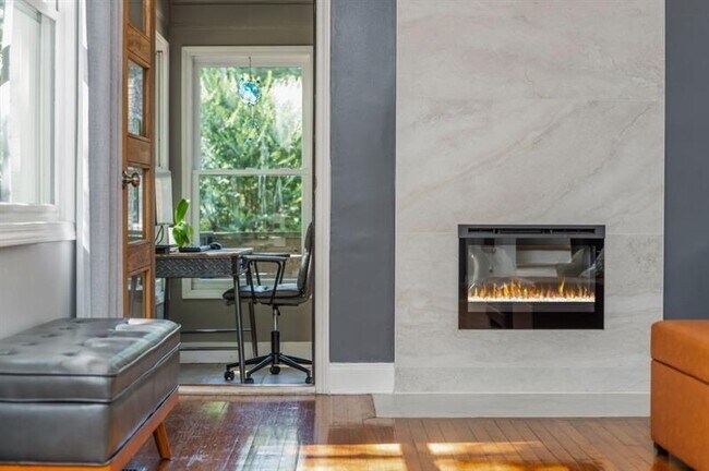 Building Photo - 168 Garland Ave