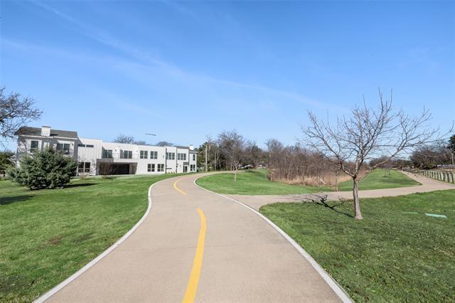 Building Photo - 314 S Glasgow Dr