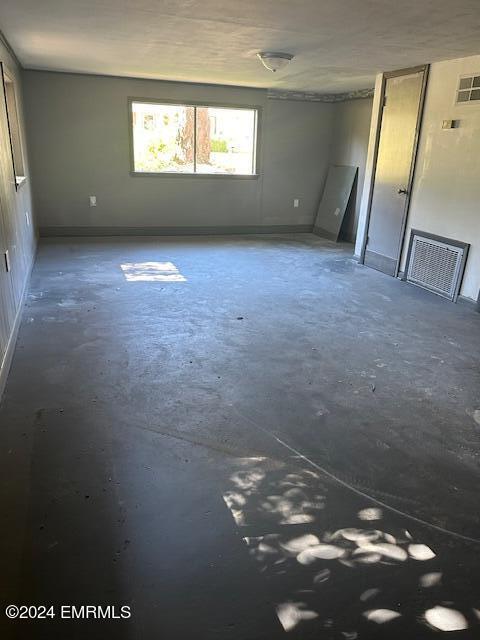 Building Photo - 4818 37th Ave