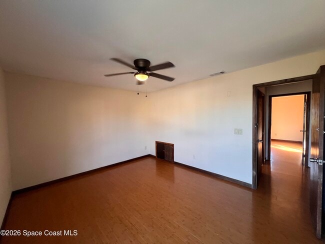 Building Photo - 4611 Tree Ridge Ln NE