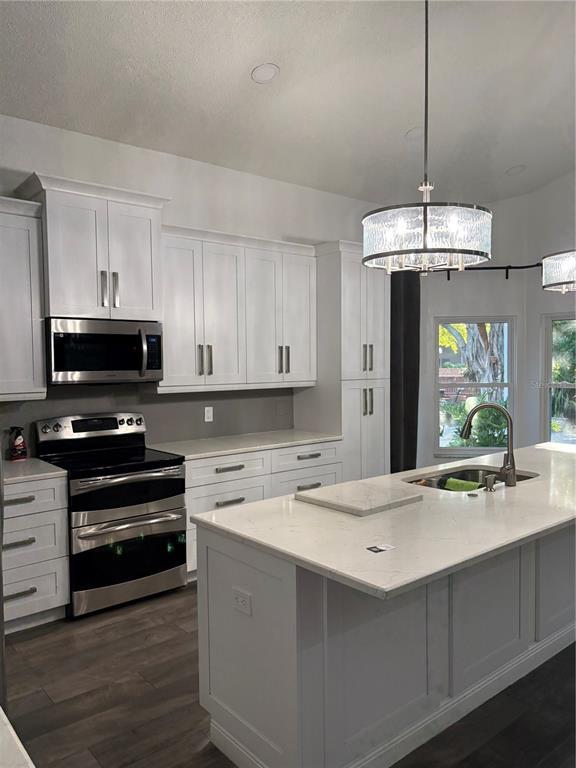 Building Photo - 12212 Holly Jane Ct