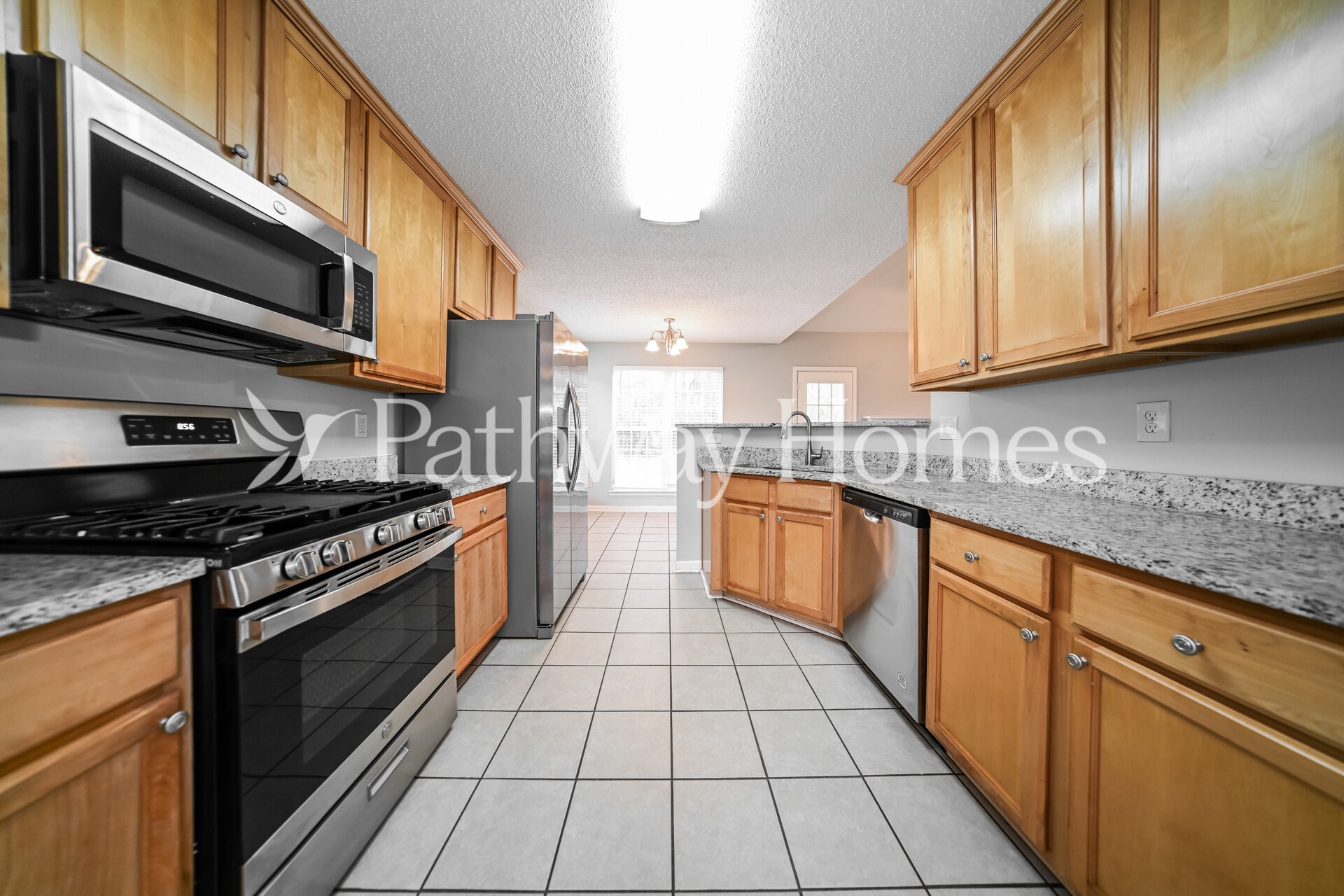 Building Photo - 229 Deodar Ln
