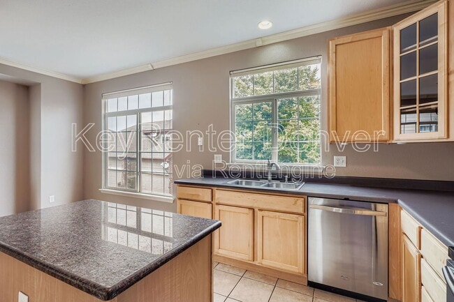 Building Photo - 2855 Rock Creek Cir