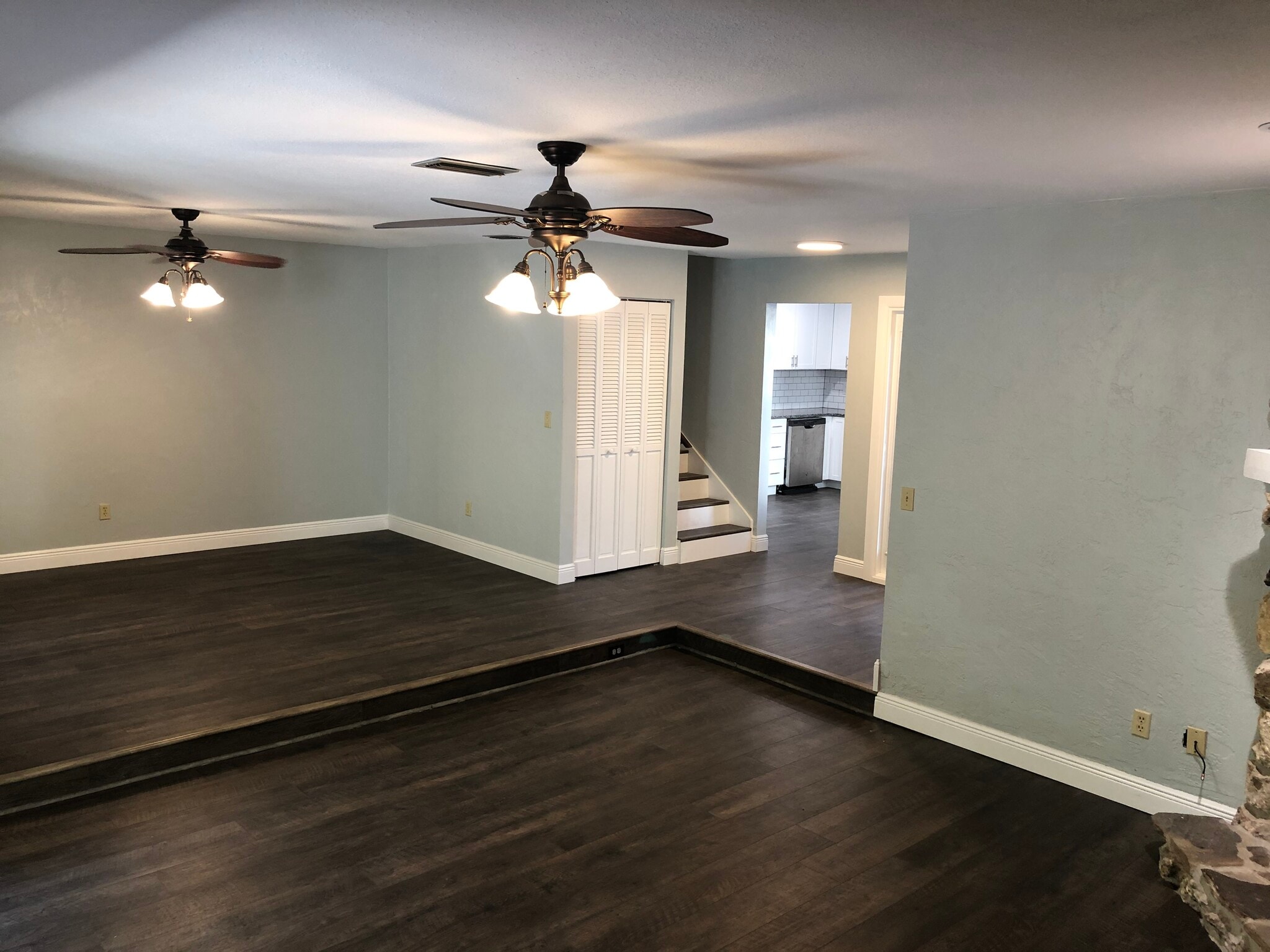 Building Photo - 11 Autumnwood Trl