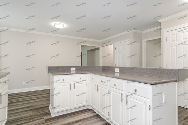 Building Photo - 2910 Wood Poppy Dr