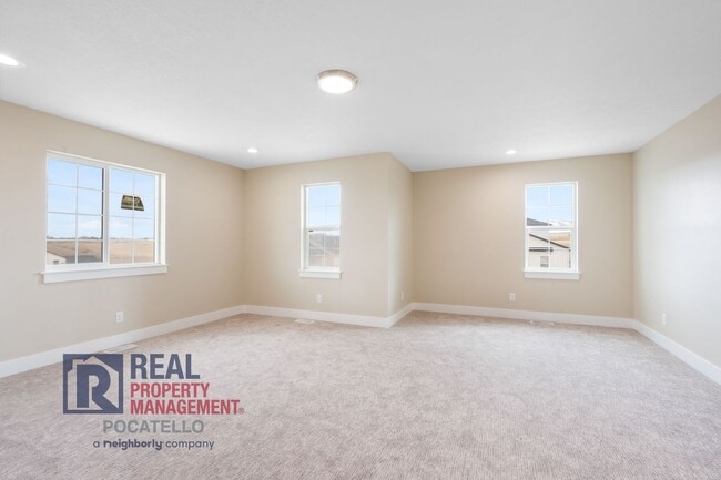 Building Photo - Brand New Construction 4 Bed 3.5 House - 2...