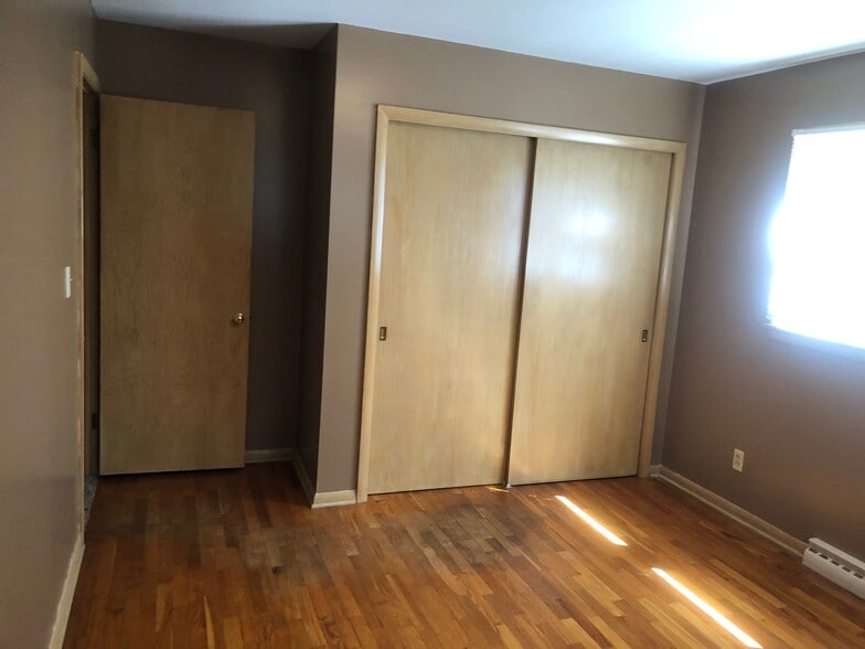 Bedroom 1 - 4130 E Grand Ave