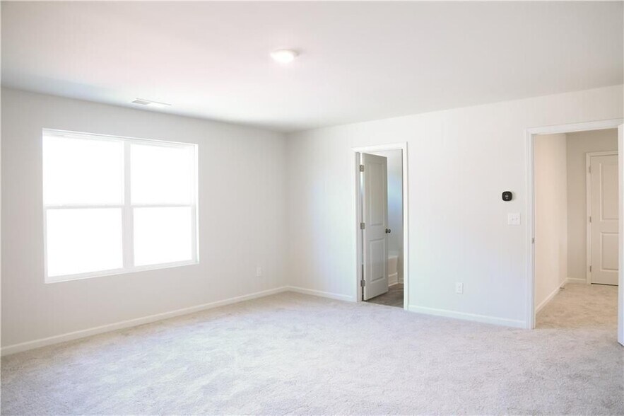 Building Photo - 19 Springwood Ln