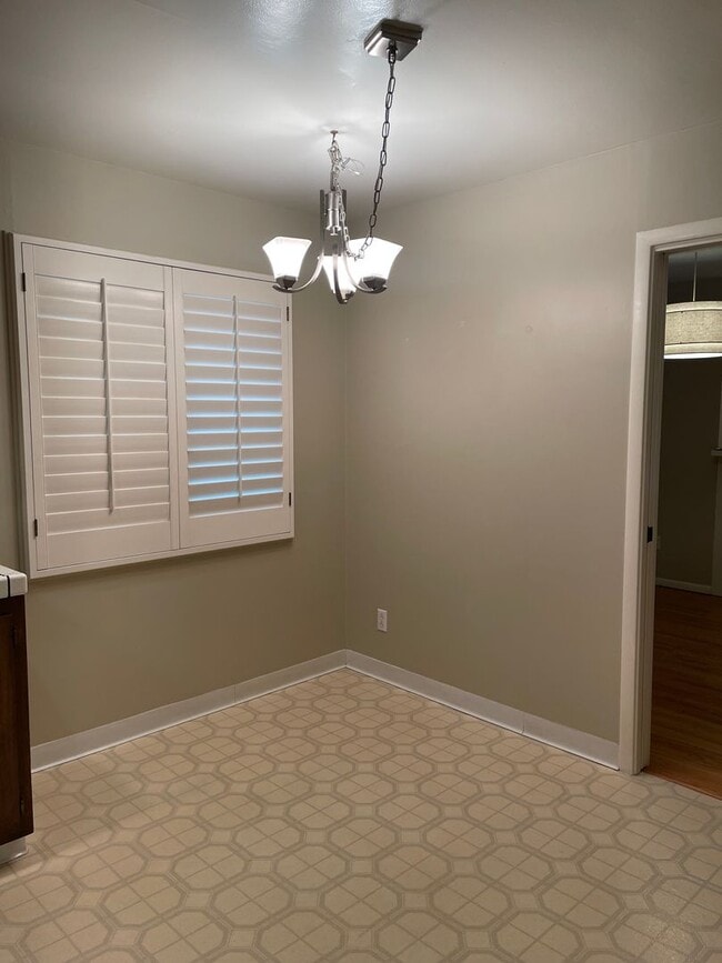 Building Photo - 3 Bed/1 Bath Single Family Home in East Sacramento