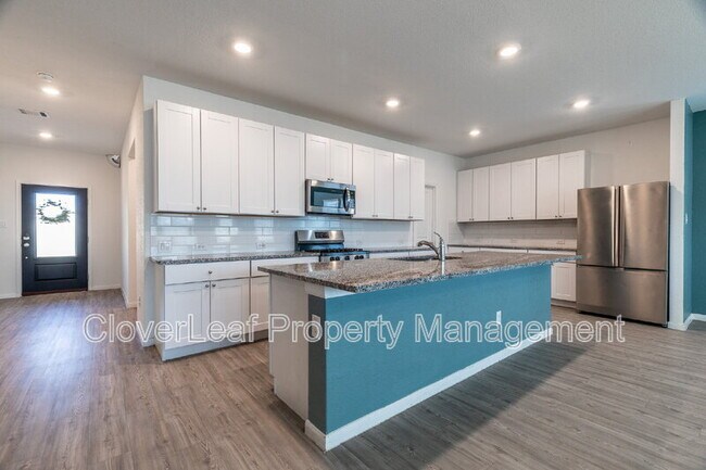 Building Photo - 422 Angel Trumpet Ct