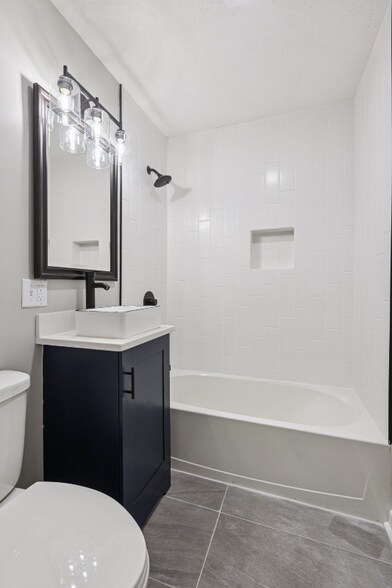 Building Photo - 3354 N 38th St