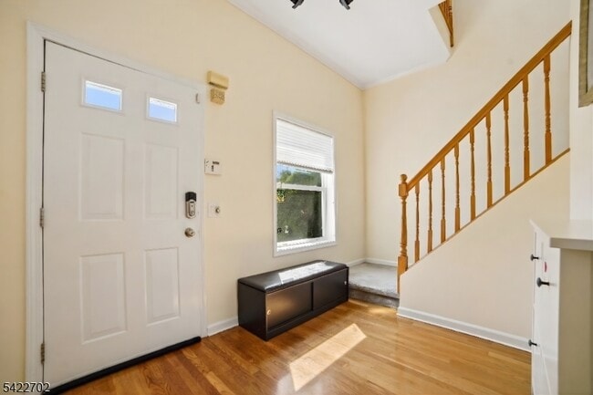 Building Photo - 21 Grove St