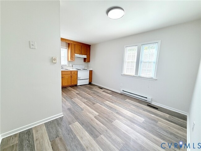 Building Photo - 5835 Huntingcreek Dr