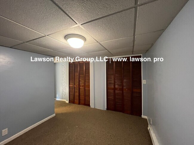 Building Photo - Charming Grandin Court House with Detached Garage and In Law Suite