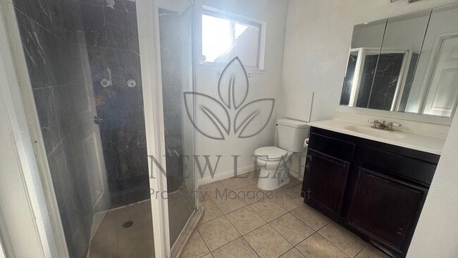 Building Photo - 1444 E Colton Ave