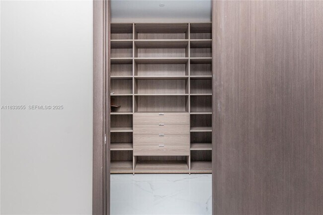 Building Photo - 851 NE 1st Ave