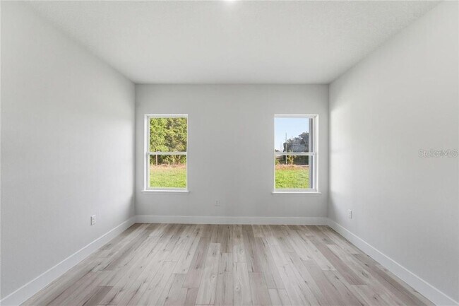 Building Photo - 3286 W Crandon Dr