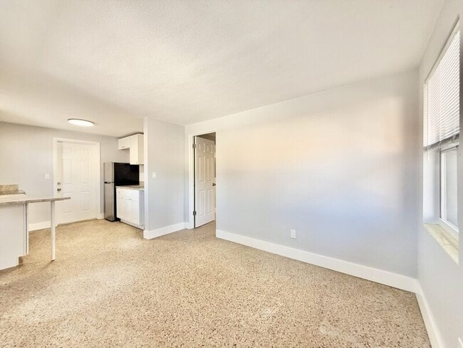 Building Photo - 115 Cleveland Ave SW