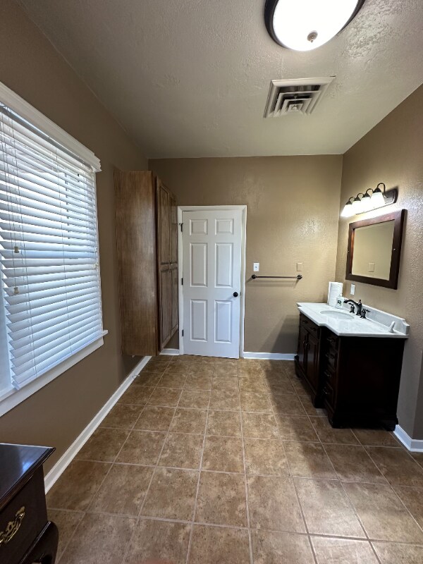 Building Photo - 1429 14th St