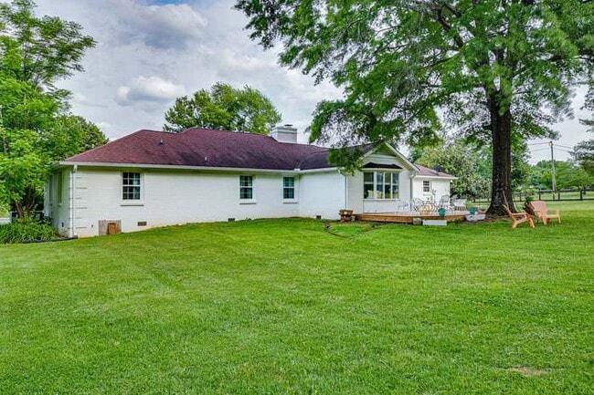 Building Photo - 3610 S Mt Juliet Rd