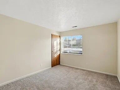 Building Photo - 2050 Woodtrail Dr