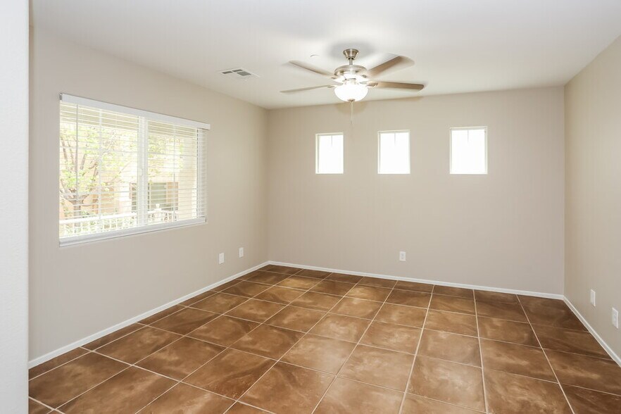 Building Photo - 7712 Custom Weave Ct
