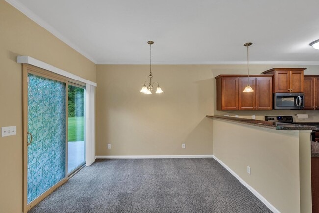 Building Photo - Welcome to Winstead Place!