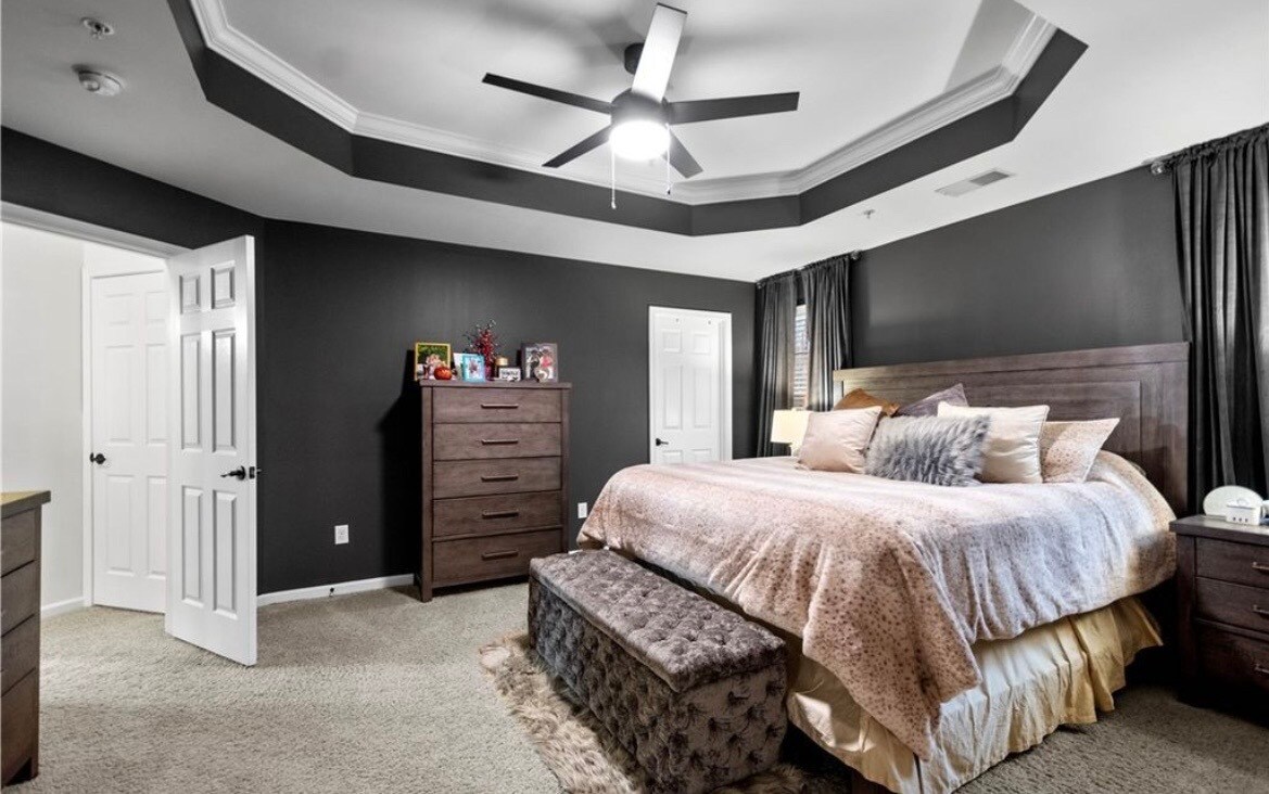 Building Photo - 294 Maple Ridge Dr