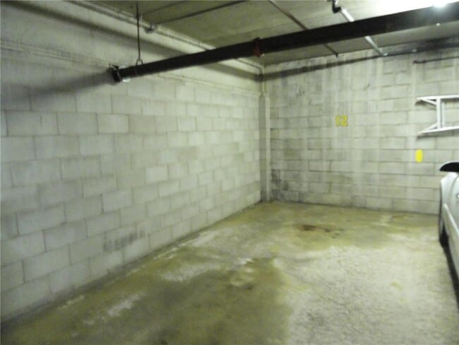 Building Photo - 2800 Hamline Ave N