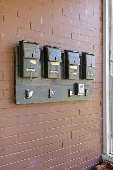 Building Photo - 938 Fortwood St