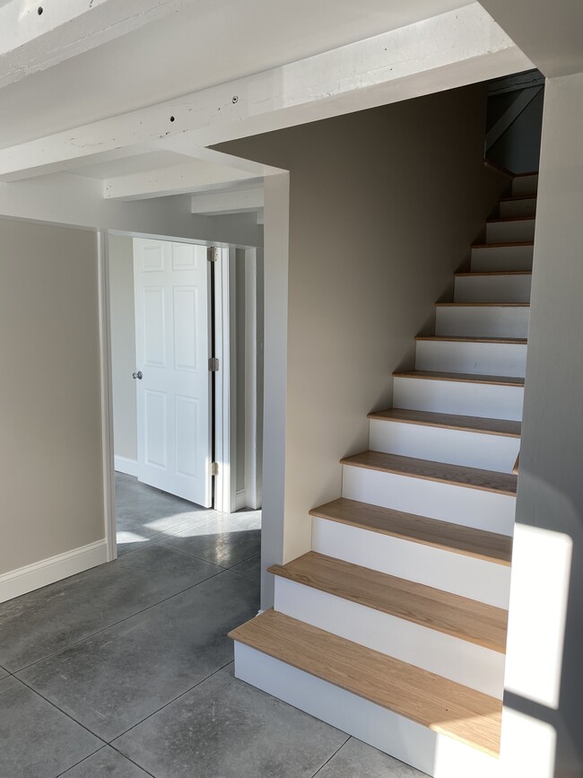 Stairway to Primary Bedroom - 27 Stevenson Rd