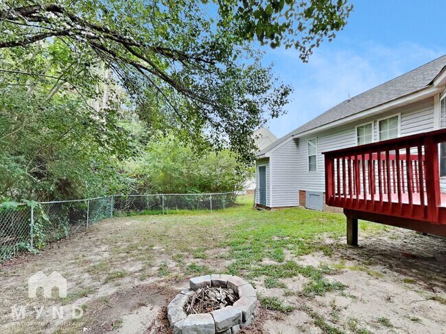 Building Photo - 2109 Ruddy Rd