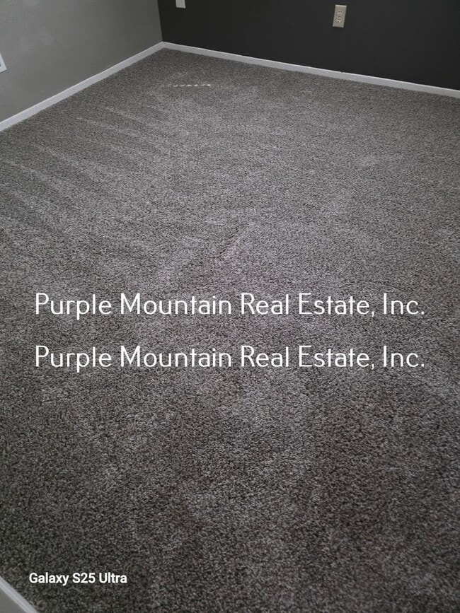 Building Photo - AVAILABLE NOW:  3 Bedrooms, 2 Bath Home for Rent