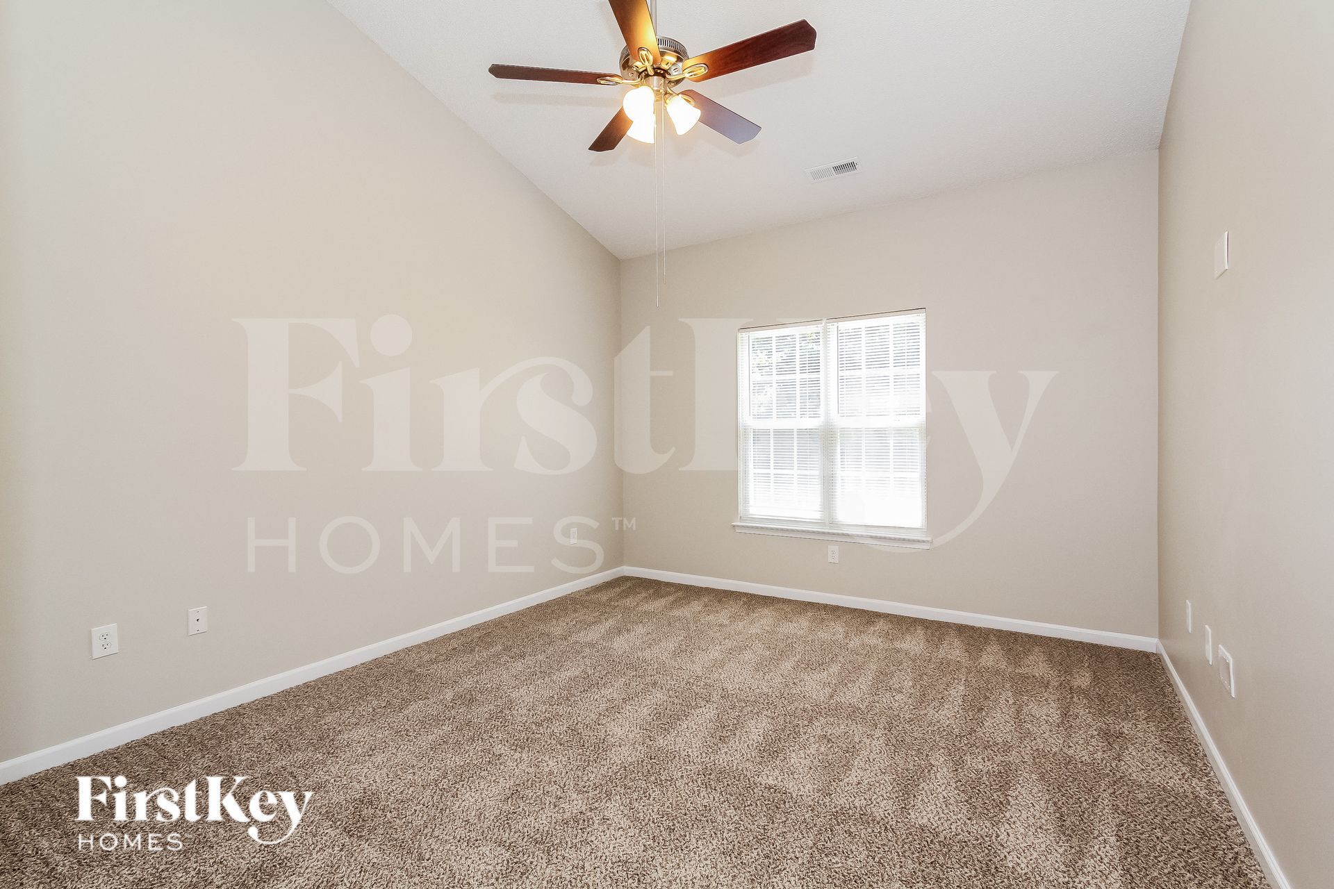 Building Photo - 11718 Black Maple Ave