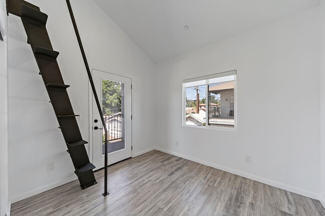 Building Photo - 4620 Eagle Rock Blvd