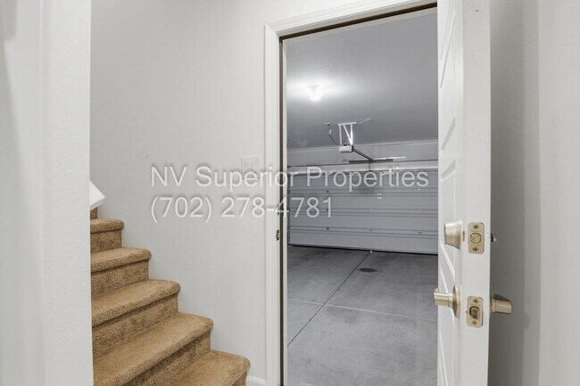 Building Photo - NW! 3 Bedroom Townhouse!! Gated!! Parks!! All Tile Floors Downstairs!! 2 Car Garage!!!