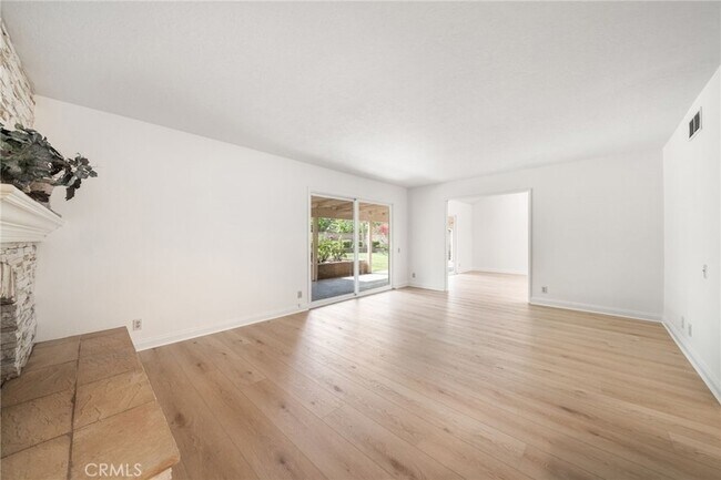 Building Photo - 24382 Macedo Dr