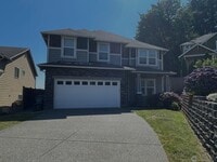 Building Photo - 5Bd/2.5Ba Everett Home