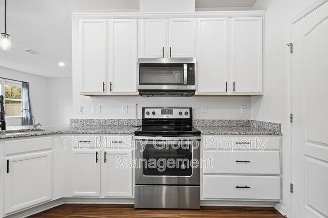 Building Photo - 7148 Preston Pnes Trl