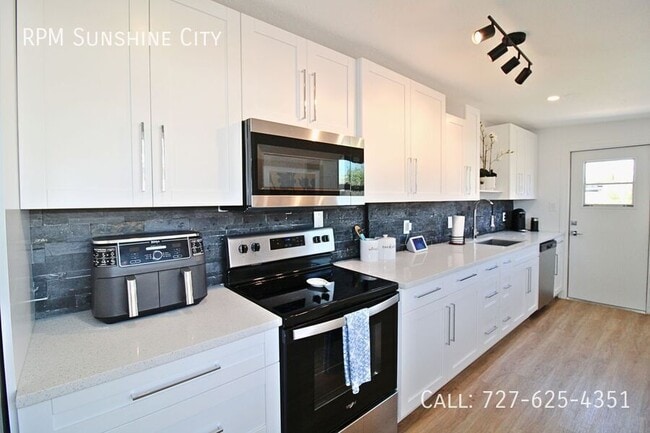 Building Photo - 9322 88th Way N
