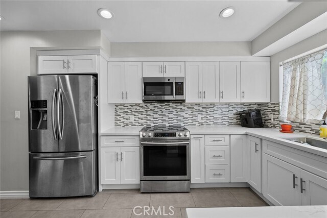 Building Photo - 1209 S Orange Grove Blvd